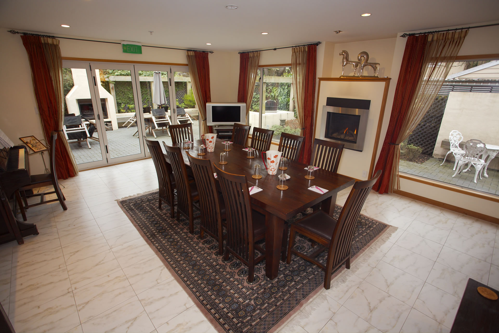 Classic Villa - Image 2